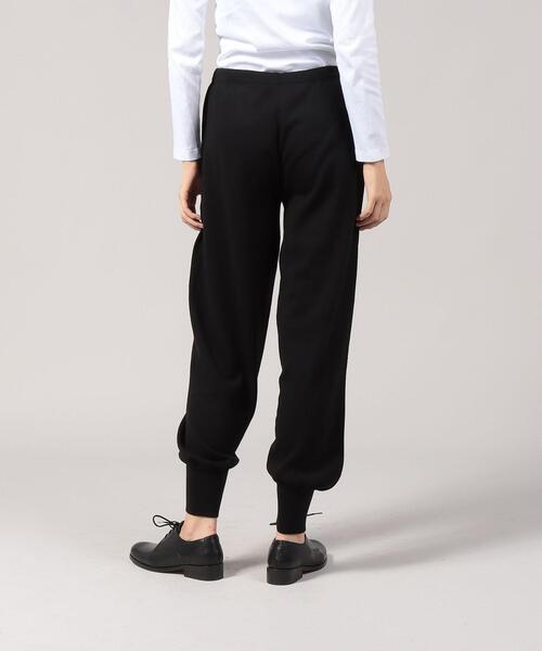 agnes b.（アニエスベー）の「LZ11 PANTALON CONFORT ウールニットジョガーパンツ（その他パンツ・レディース・ブラック・1/2/3）」の2枚目の写真