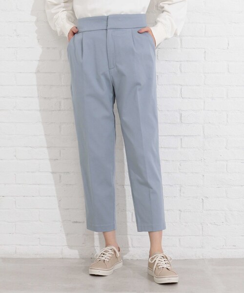 SHOO・LA・RUE(シューラルー)の「◆【S-LL】フロントホックセンタープレステーパードパンツ(その他パンツ・レディース・ブラック/ベージュ/オフホワイト/ブルー・01/02/03/04)」の18枚目の写真