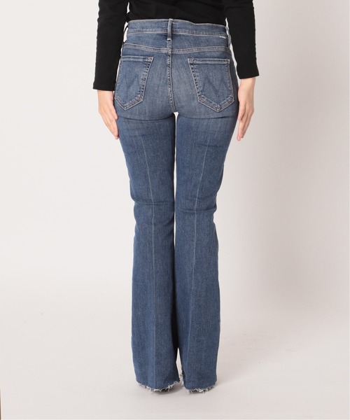 MOTHER DENIM（マザーデニム）の「【MOTHER/マザー】FLARE デニム（デニムパンツ・レディース・ブルー・25/27/28/26）」の2枚目の写真