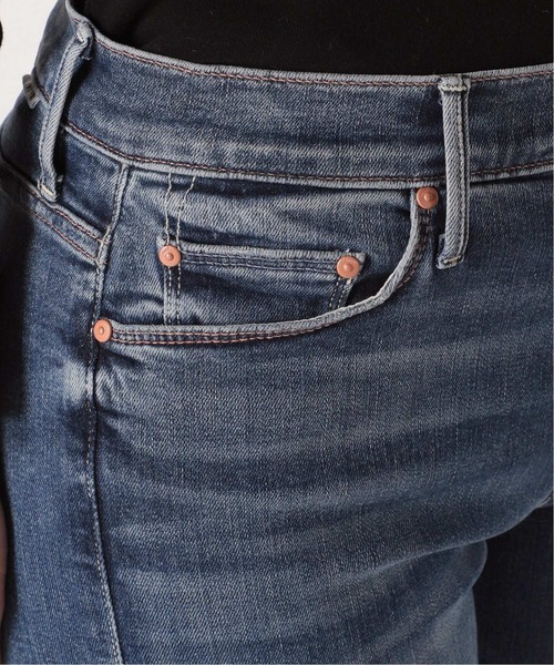MOTHER DENIM（マザーデニム）の「【MOTHER/マザー】FLARE デニム（デニムパンツ・レディース・ブルー・25/27/28/26）」の11枚目の写真