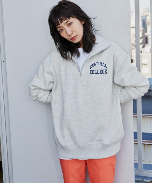 Auntie Rosa Holiday（アンティローザホリデー）の「ハーフZIPロゴプリントスウェット（スウェット・レディース・オフホワイト/グレー/グリーン・FREE）」の3枚目の写真