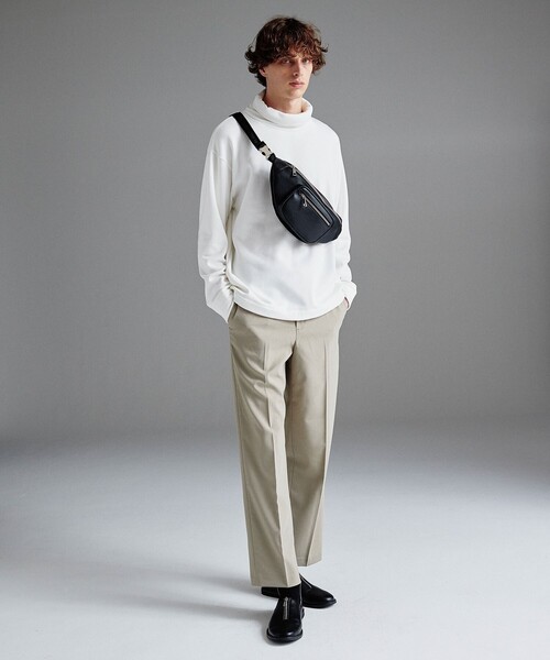 tk.TAKEO KIKUCHI(ティーケータケオキクチ)の「◆【WEB限定】レザー調ミニウエストバッグ(ボディバッグ/ウエストポーチ・メンズ・ブラック/ダークブラウン/ブラック系5・00)」の6枚目の写真