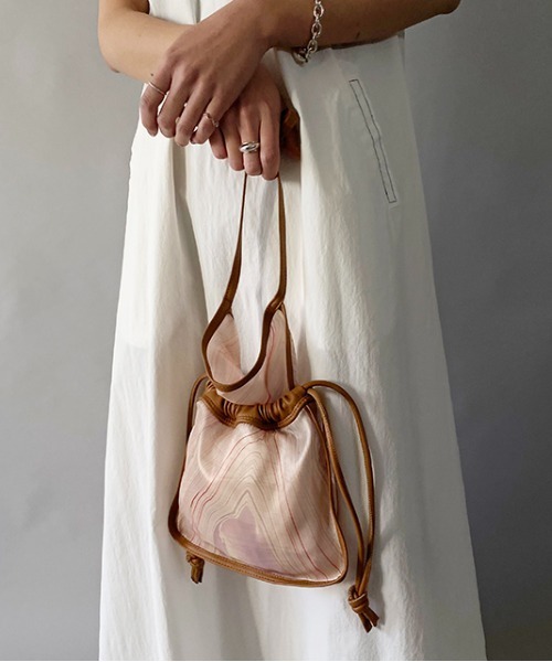 LE VERNIS（ル・ベルニ）の「LE VERNIS(ル・ベルニ)シアエプロンサコッシュ（ショルダーバッグ・レディース・ピンク/グリーン・FREE）」の12枚目の写真