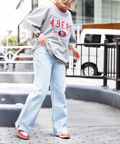 WEGO(ウィゴー)の「WEGO/ダメージワイドストレートパンツ(デニムパンツ・レディース・ホワイト/ブラック/その他1/ブラック系その他/ライトインディゴブルー・SMALL/MEDIUM/LARGE)」の21枚目の写真