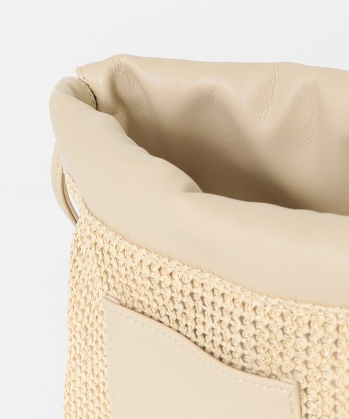 SENSE OF PLACE by URBAN RESEARCH(センスオブプレイスバイアーバンリサーチ)の「リバーシブル巾着バッグ(ショルダーバッグ・レディース・ブラック/グレー/イエロー/ナチュラル・ONE)」の14枚目の写真