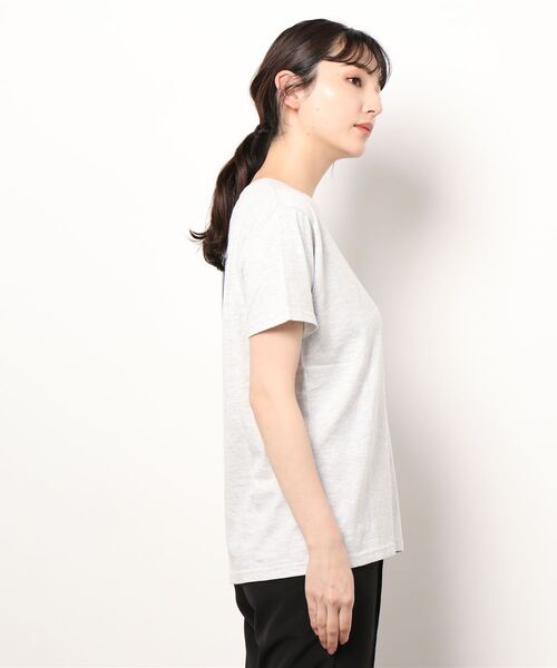 ACCOMMODE(アコモデ)の「【ZOZO限定】キャスパー Tシャツ(Tシャツ/カットソー・レディース・ホワイト/ライトグレー・FREE)」の8枚目の写真