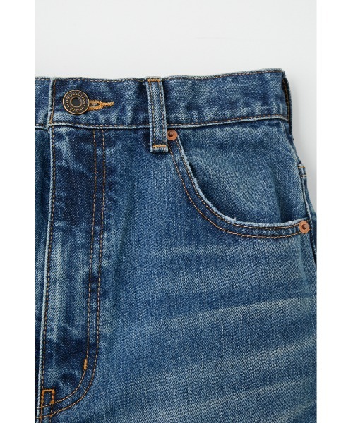 MOUSSY（マウジー）の「CUT OFF FLARE（デニムパンツ・レディース・ブルー・23inch/24inch/25inch/26inch）」の8枚目の写真