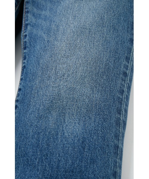 MOUSSY（マウジー）の「CUT OFF FLARE（デニムパンツ・レディース・ブルー・23inch/24inch/25inch/26inch）」の10枚目の写真