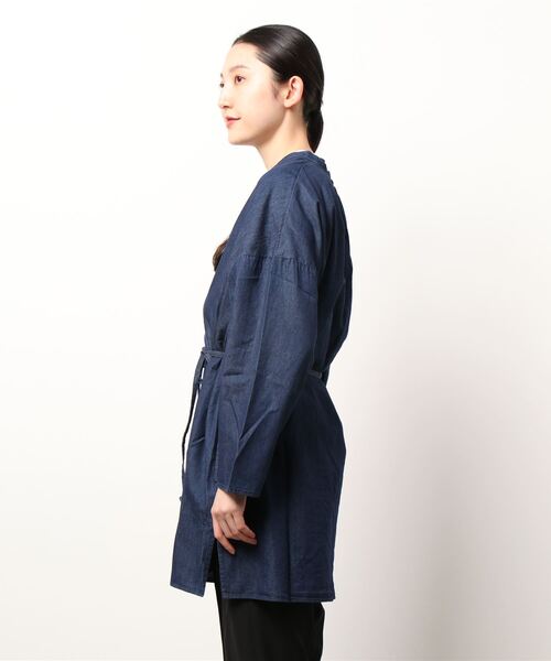 Grand PARK（グランドパーク）の「2WAY　ノーカラーデニムカーディガン（シャツ/ブラウス・レディース・インディゴブルー/ブルー・FREE）」の3枚目の写真