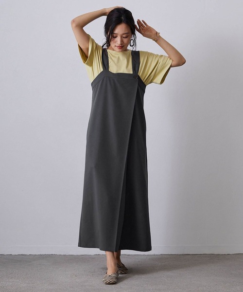 NICOLE white(ニコルホワイト)の「ジャンバースカート(ジャンパースカート・レディース・チャコールグレー/グレー/オリーブ・FREE)」の1枚目の写真