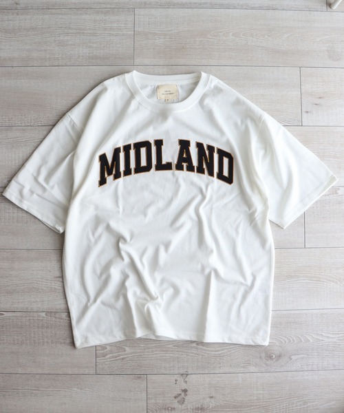 COURO（コウロ）の「カレッジロゴワッペンオーバーサイズ半袖Tシャツ（Tシャツ/カットソー・レディース・ホワイト/ブラック/ブルー/グリーン/オートミール・M/L）」の9枚目の写真