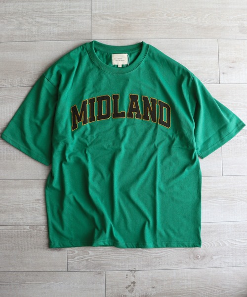 COURO（コウロ）の「カレッジロゴワッペンオーバーサイズ半袖Tシャツ（Tシャツ/カットソー・レディース・ホワイト/ブラック/ブルー/グリーン/オートミール・M/L）」の12枚目の写真