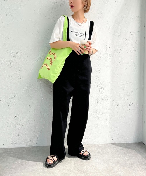 apres jour mignon(アプレジュールミニョン)の「シュエットチビロゴ刺繍Tシャツ【ZOZOTOWN限定アイテム】(Tシャツ/カットソー・レディース・ホワイト系その他/ナチュラル/ブラック系その他/ブラック/アイボリー/オフホワイト・フリー/X-LARGE)」の10枚目の写真