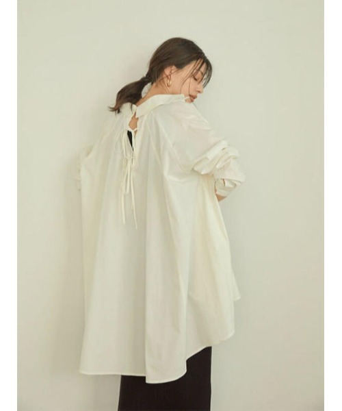 ACYM（アシーム）の「Back tie volumy シャツ（シャツ/ブラウス・レディース・ホワイト/ベージュ・FREE）」の22枚目の写真