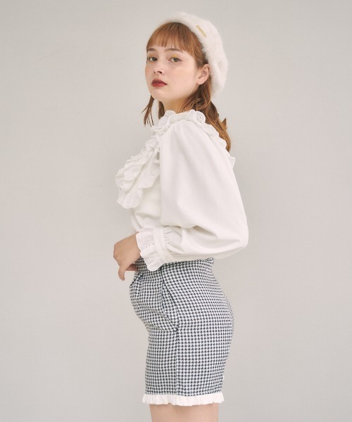 MIRO AMURETTE（ミロアミュレット）の「Retro modern scarf tie blouse（シャツ/ブラウス・レディース・ホワイト・FREE）」の4枚目の写真