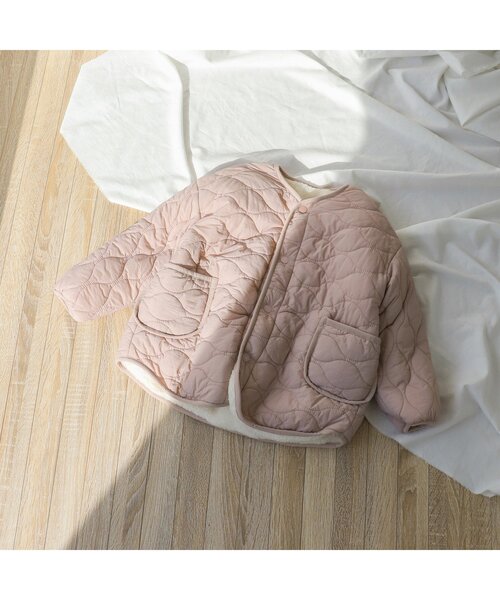 apres les cours(アプレレクール)の「【洗濯機でお洗濯OK】リバーシブルボアジャケット_ウォッシャブル(ノーカラージャケット・キッズ・ブラウン/ピンク/ミント・110/120/80/130/140/90/100)」の12枚目の写真