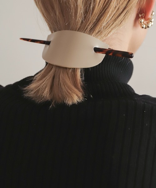 rapiecage（ラピエサージュ）の「レザーマジェステ（バレッタ/ヘアクリップ・レディース・ベージュ/ブラック・FREE）」の9枚目の写真