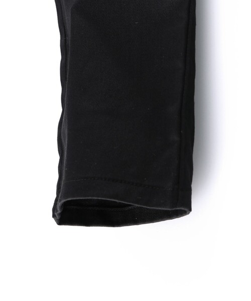 BRANSHES（ブランシェス）の「【2way】サスペンダー付きロングパンツ（チノパンツ・キッズ・キャメル/ブラック・110/100/140/150/130/120）」の17枚目の写真