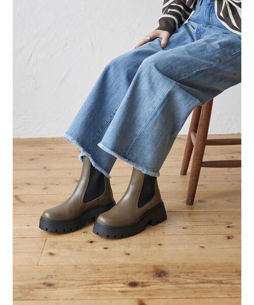 AMERICAN HOLIC(アメリカンホリック)の「ボリュームソールチェルシーブーツ(ブーツ・レディース・ブラック/カーキ・S/M/L)」の13枚目の写真