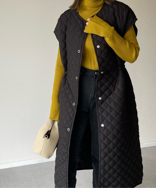 y/m by misato（イムバイミサト）の「キルティングロングジレ（その他アウター・レディース・ブラック/カーキ/アイボリー・FREE）」の18枚目の写真