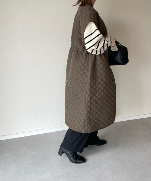 y/m by misato（イムバイミサト）の「キルティングロングジレ（その他アウター・レディース・ブラック/カーキ/アイボリー・FREE）」の15枚目の写真