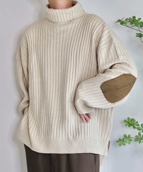 WONDER WONDER（ワンダーワンダー）の「エルボーパッチ ハイネックニット（ニット/セーター・メンズ・ベージュ/グリーン/ダークグレー・M/L）」の3枚目の写真