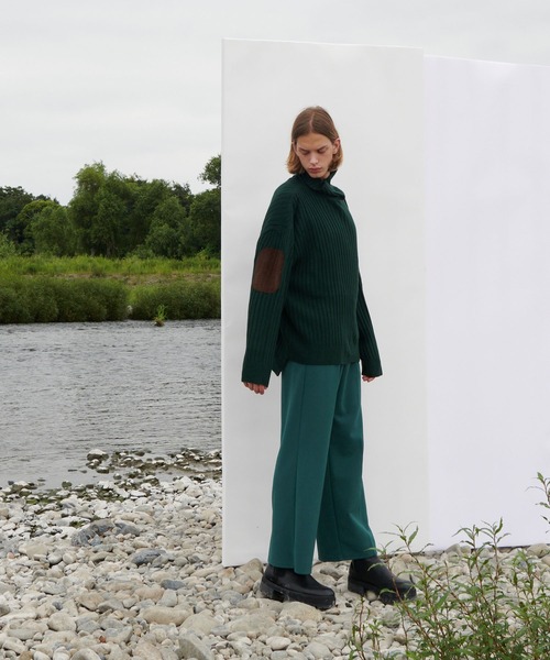 WONDER WONDER（ワンダーワンダー）の「エルボーパッチ ハイネックニット（ニット/セーター・メンズ・ベージュ/グリーン/ダークグレー・M/L）」の18枚目の写真