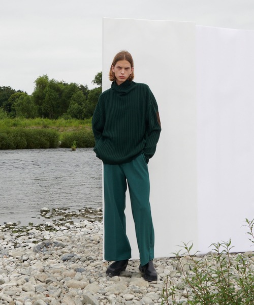 WONDER WONDER（ワンダーワンダー）の「エルボーパッチ ハイネックニット（ニット/セーター・メンズ・ベージュ/グリーン/ダークグレー・M/L）」の19枚目の写真