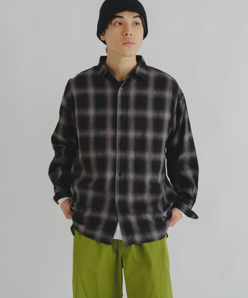 WHIMSIC（ウィムジック）の「【WHIMSIC】オンブレチェックシャツ（シャツ/ブラウス・レディース・ネイビー/グリーン/チャコールグレー・FREE）」の15枚目の写真