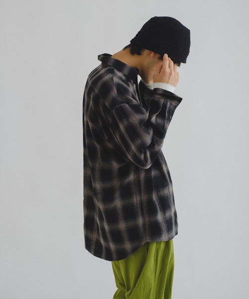 WHIMSIC（ウィムジック）の「【WHIMSIC】オンブレチェックシャツ（シャツ/ブラウス・レディース・ネイビー/グリーン/チャコールグレー・FREE）」の18枚目の写真