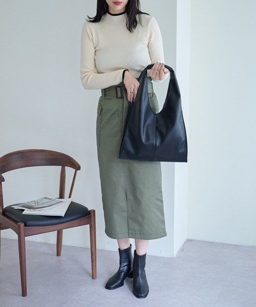 COLONY 2139（コロニートゥーワンスリーナイン）の「ホーボーバッグ