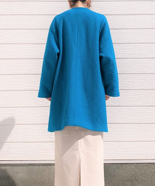 Q（キュー）の「ノーカラーミドルコート（ノーカラーコート・レディース・ブラック/ターコイズブルー・MEDIUM）」の6枚目の写真