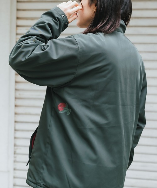 ROARK REVIVAL(ロアークリバイバル)の「ROARK REVIVAL/ロアークリバイバル "THE MESSENGER" COACHES JACKET コーチジャケット(ナイロンジャケット・メンズ・チャコール/サンドベージュ/ダークグリーン・XL/L/M)」の5枚目の写真