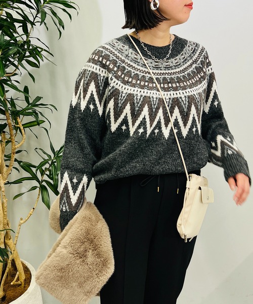 un dix cors(アンディコール)の「オシャレに防寒対策 スターパッチクロスティペット(マフラー・レディース・ブラウン/ベージュ・FREE)」の5枚目の写真