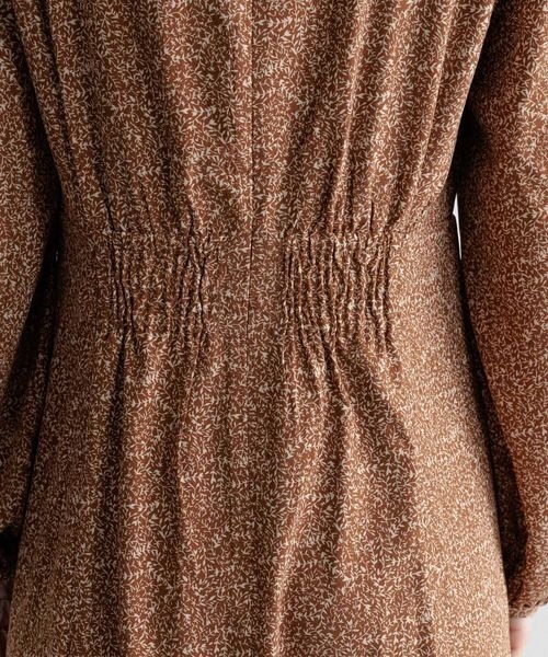 mysty woman（ミスティウーマン）の「マチフレアーエンパイアワンピース 170696（ワンピース・レディース・ブラック/ベージュ/ブラウン・FREE）」の19枚目の写真