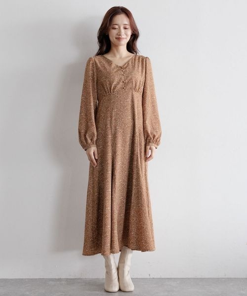 mysty woman（ミスティウーマン）の「マチフレアーエンパイアワンピース 170696（ワンピース・レディース・ブラック/ベージュ/ブラウン・FREE）」の14枚目の写真