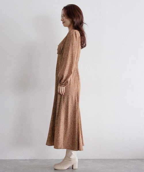 mysty woman（ミスティウーマン）の「マチフレアーエンパイアワンピース 170696（ワンピース・レディース・ブラック/ベージュ/ブラウン・FREE）」の15枚目の写真