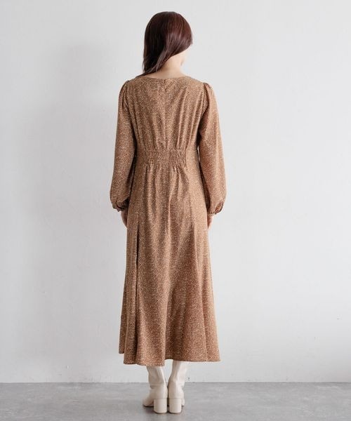 mysty woman（ミスティウーマン）の「マチフレアーエンパイアワンピース 170696（ワンピース・レディース・ブラック/ベージュ/ブラウン・FREE）」の16枚目の写真