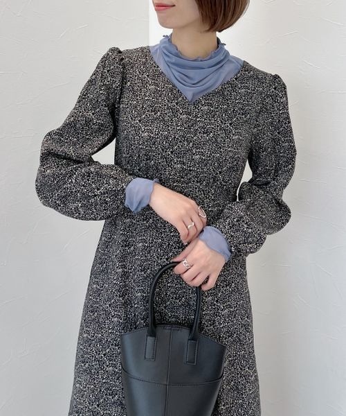 mysty woman（ミスティウーマン）の「マチフレアーエンパイアワンピース 170696（ワンピース・レディース・ブラック/ベージュ/ブラウン・FREE）」の13枚目の写真