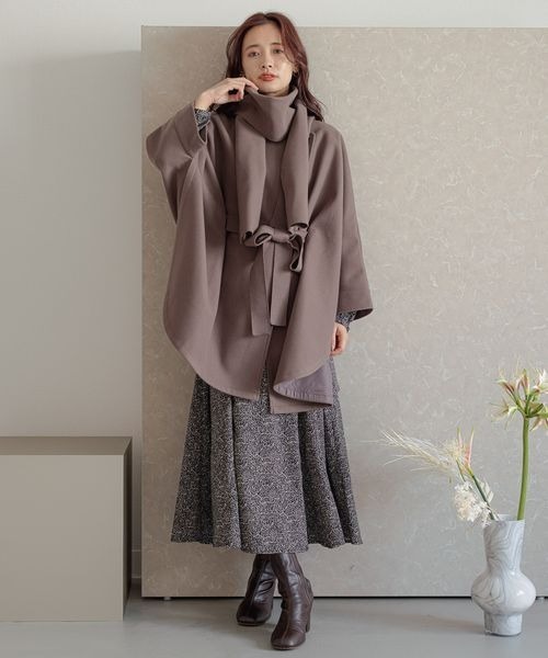 mysty woman（ミスティウーマン）の「マチフレアーエンパイアワンピース 170696（ワンピース・レディース・ブラック/ベージュ/ブラウン・FREE）」の4枚目の写真