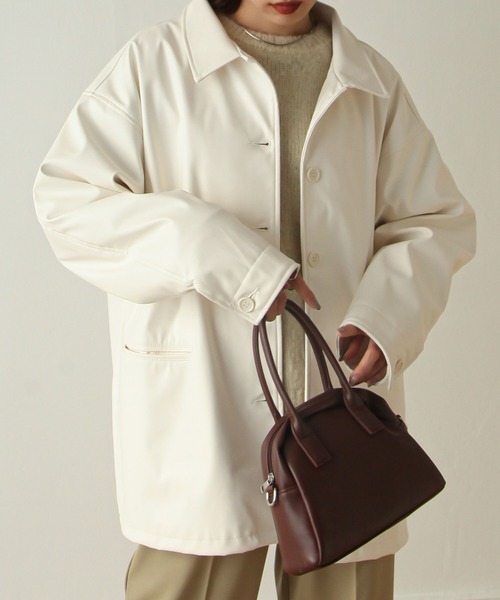 Chillfar（チルファー）の「オーバーフェイクレザージャケット（ブルゾン・レディース・カーキ/ブラック/アイボリー/ブラウン・FREE）」の7枚目の写真