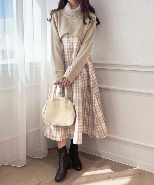 apres jour（アプレジュール）の「オフタートルショートニット【ZOZOTOWN限定アイテム】（ニット/セーター・レディース・アイボリー/ベージュ/ボルドー/ピンクベージュ・X-LARGE/フリー）」の17枚目の写真