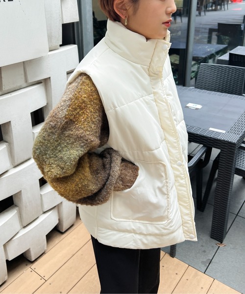 Ambre Ciel(アンブルシエル)の「中綿ダウンベスト/【WEB/EC限定商品】(ダウンベスト・レディース・アイボリー・FREE)」の4枚目の写真