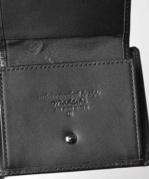 SHIPS JET BLUE（シップスジェットブルー）の「JAM HOME MADE from SHIPS JET BLUE×MADSAKI: エクスクルーシブ メッセージ ミディアムウォレット■（財布・メンズ・ブラック・ONESIZE）」の6枚目の写真
