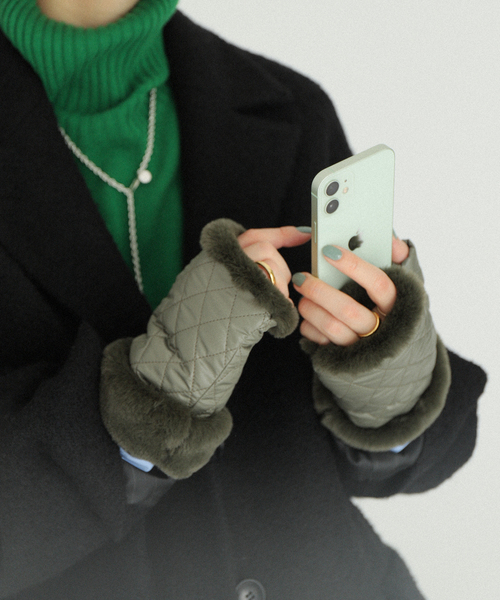 JOURNAL STANDARD（ジャーナルスタンダード）の「【ALPO/アルポ】キルティンググローブ（手袋・レディース・カーキ/ブラック・FREE）」の2枚目の写真