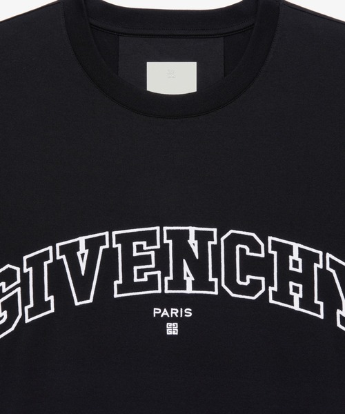 GIVENCHY（ジバンシイ）の「T-shirt in GIVENCHY College embroidered jersey（Tシャツ/カットソー・メンズ・ブラック・SMALL/MEDIUM/LARGE/X-LARGE/XX-LARGE/X-SMALL）」の3枚目の写真