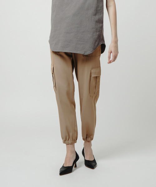 アルアバイル　allureville　バルキーシックチノカーゴパンツ allureville（アルアバイル）の「バルキーシックチノカーゴ