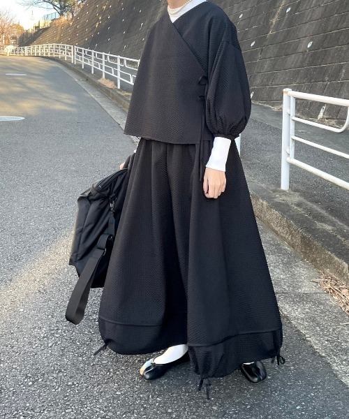 CAROLINA GLASER（カロリナ グレイサー）の「Aya × CAROLINA GLASER / リボンバルーン スカート（スカート・レディース・ブラック/ホワイト・SMALL/MEDIUM）」の15枚目の写真