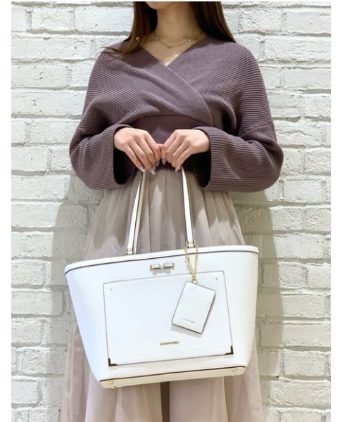 SAMANTHAVEGA（サマンサベガ）の「シンプルリボンA4トートバッグ（トートバッグ・レディース・ベージュ/ベビーピンク/ライトブルー/ブラック/ホワイト・FREE）」の2枚目の写真