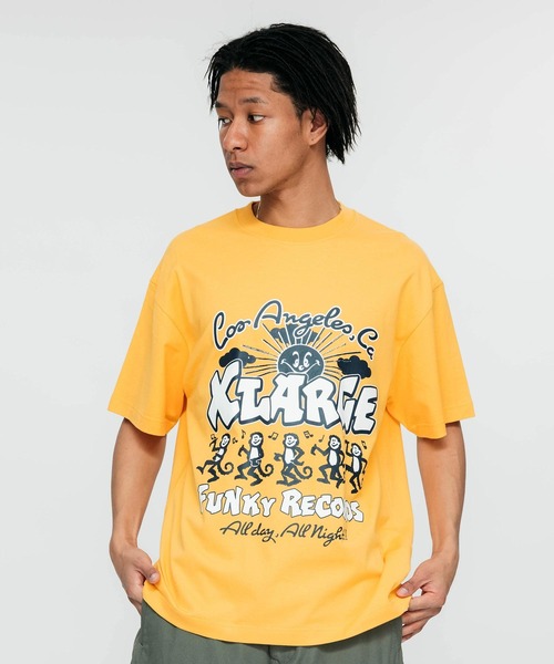 XLARGE(エクストララージ)の「XLARGE FUNKY RECORDS S/S TEE(Tシャツ/カットソー・メンズ・イエロー/ブラック/ホワイト・M/XL/L/S)」の12枚目の写真